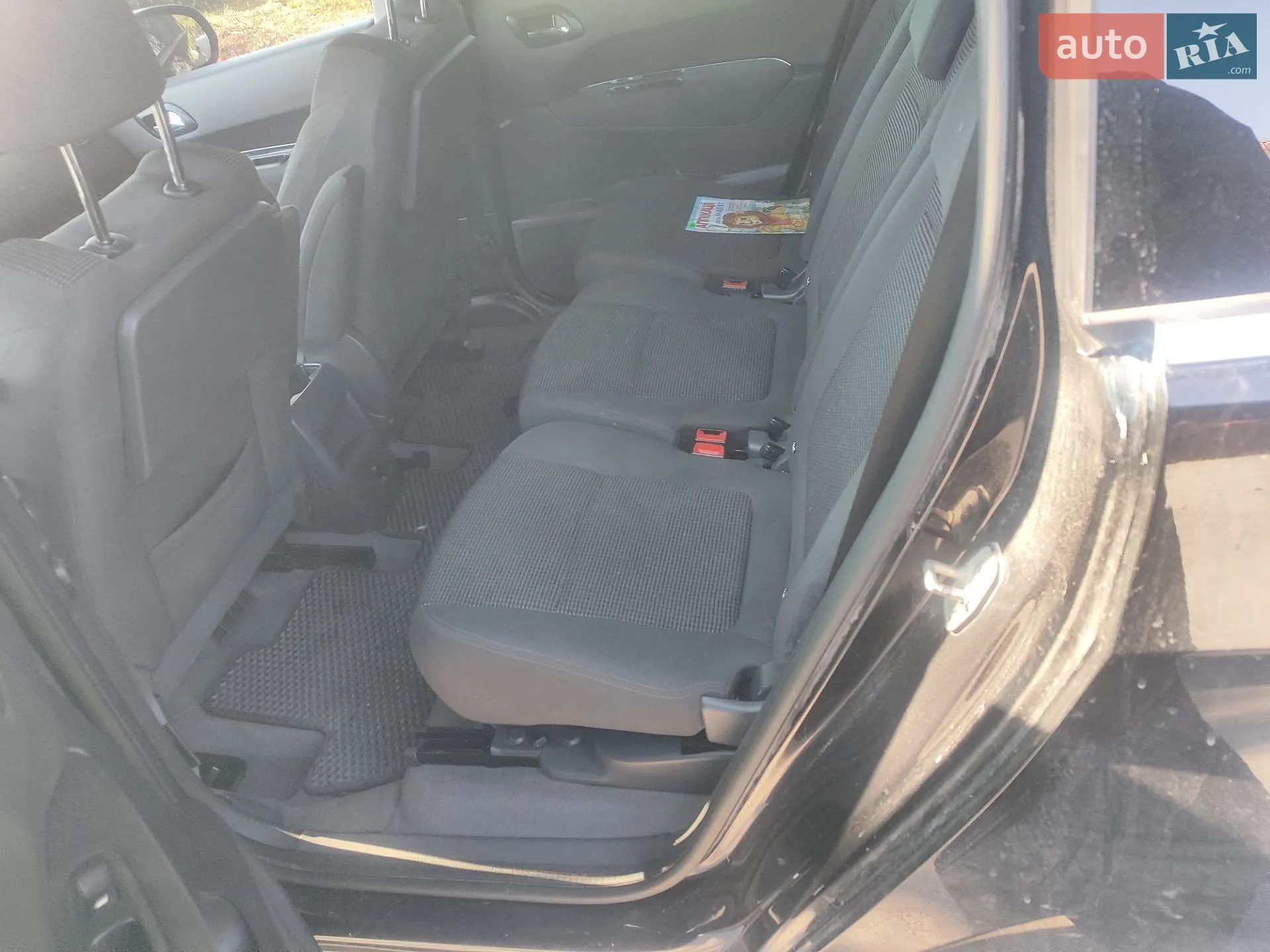 Peugeot 5008, 2012