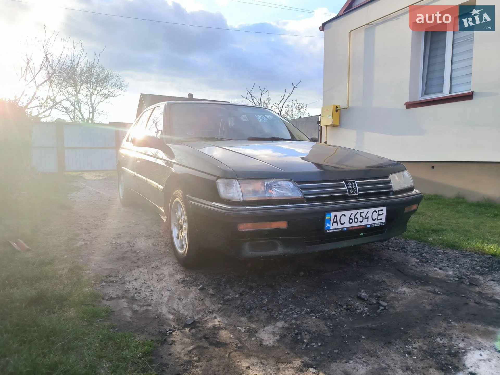 Peugeot 605, 1992