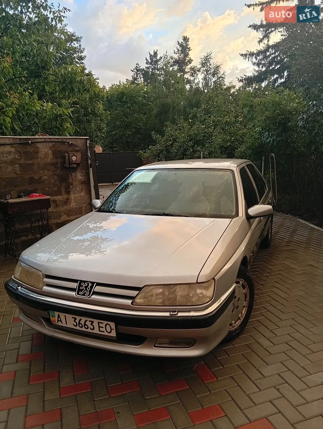 Peugeot 605, 1995