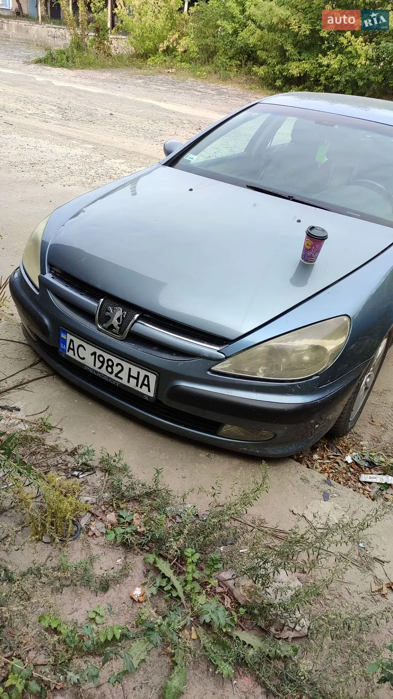 Peugeot 607, 2001