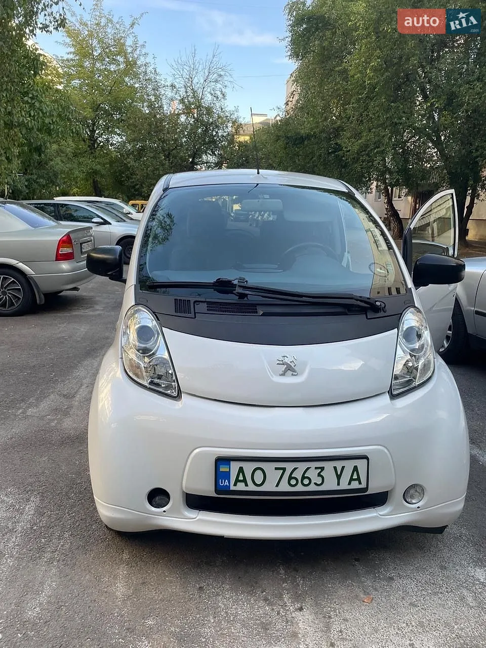 Peugeot iOn, 2012