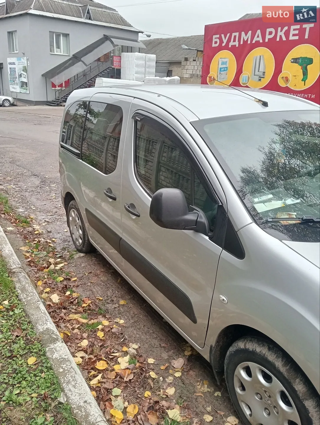 Peugeot Partner, 2011