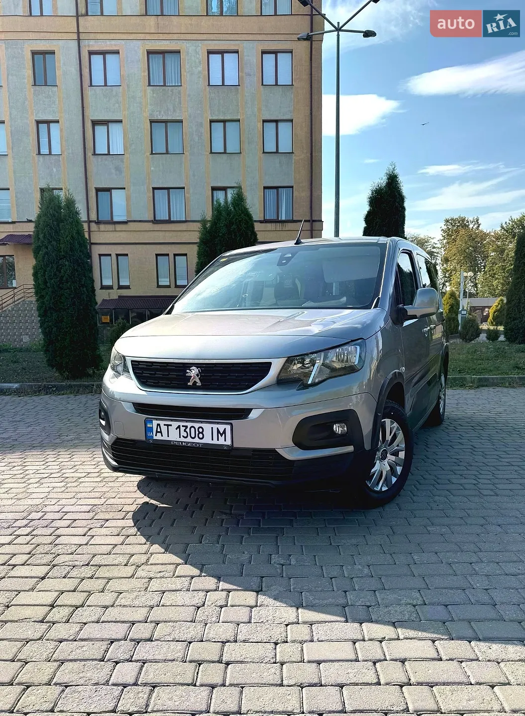 Peugeot Rifter, 2020