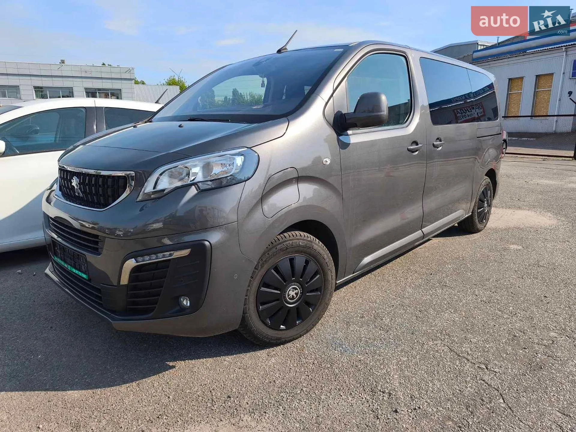 Peugeot Traveller, 2021