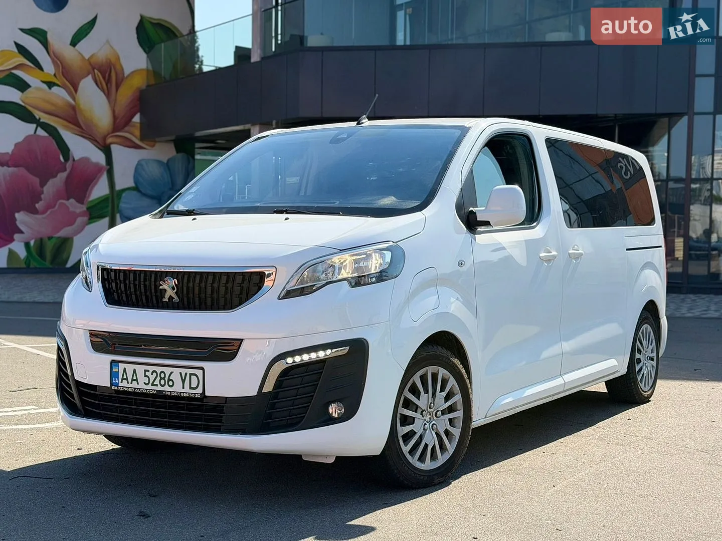 Peugeot Traveller, 2021
