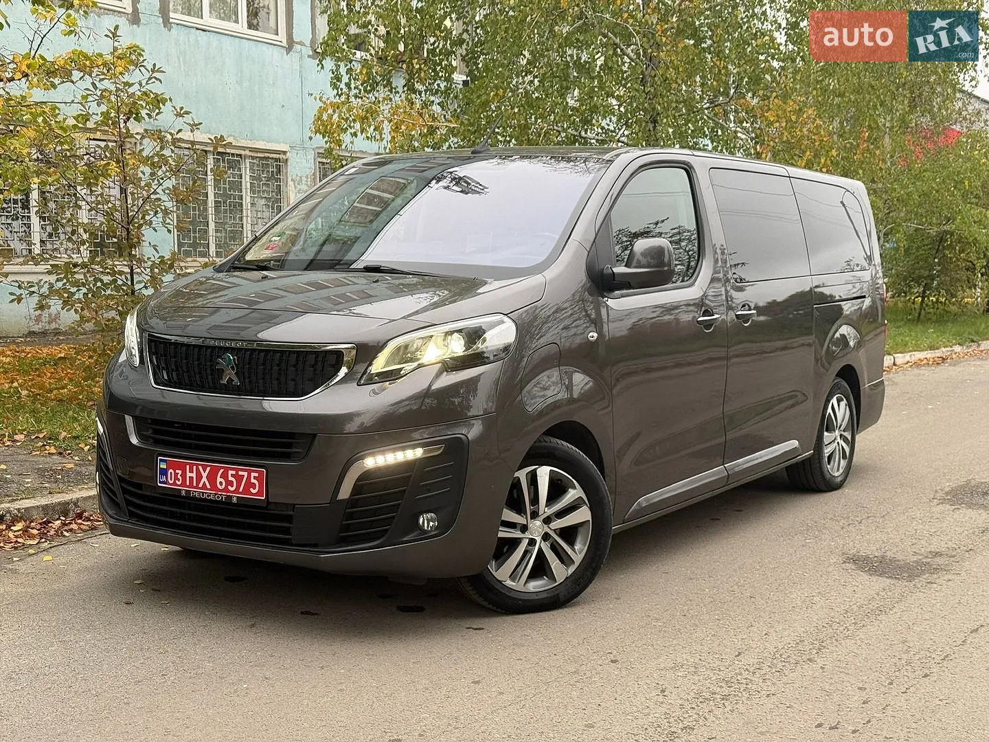 Peugeot Traveller, 2021