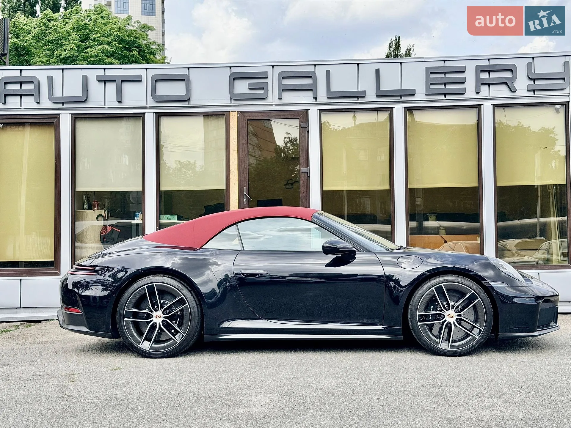 Porsche 911, 2025