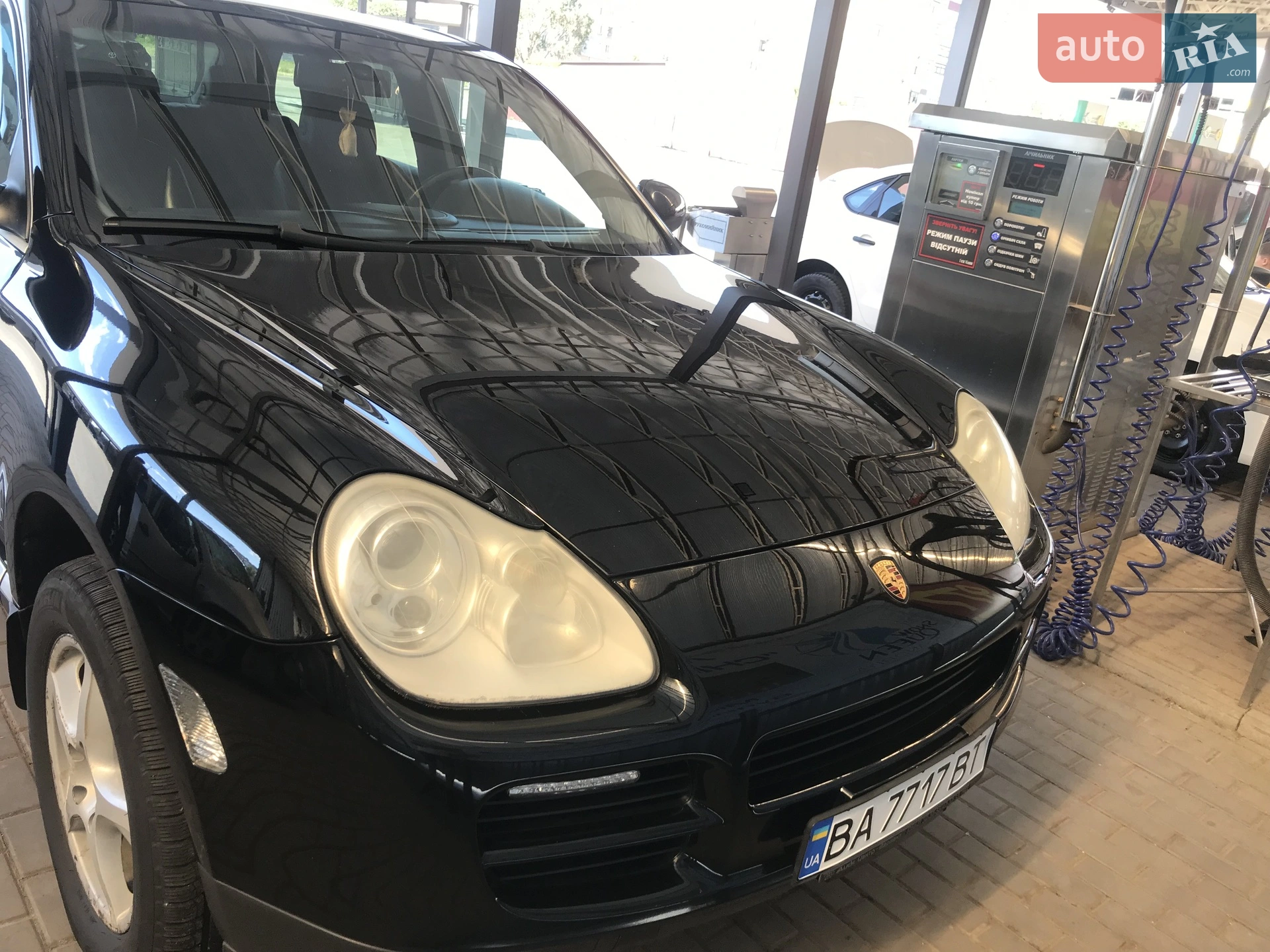 Porsche Cayenne, 2004