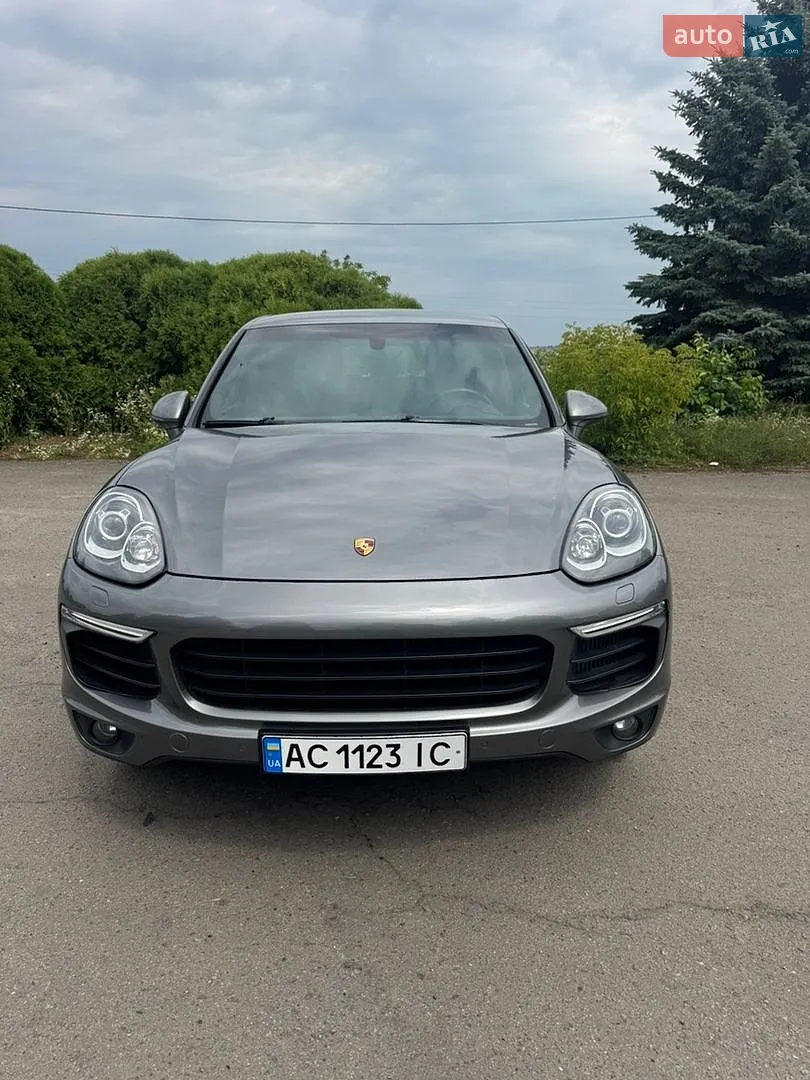Porsche Cayenne, 2015