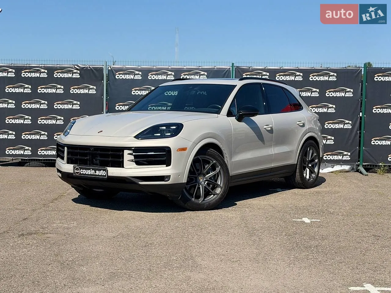 Porsche Cayenne, 2023