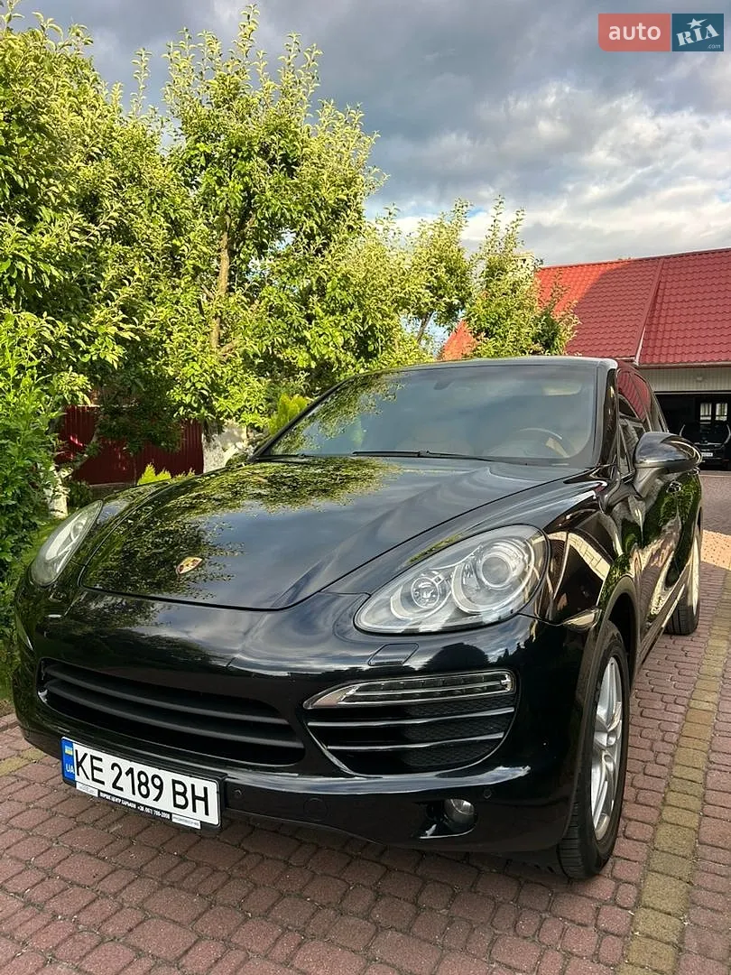 Porsche Cayenne, 2011