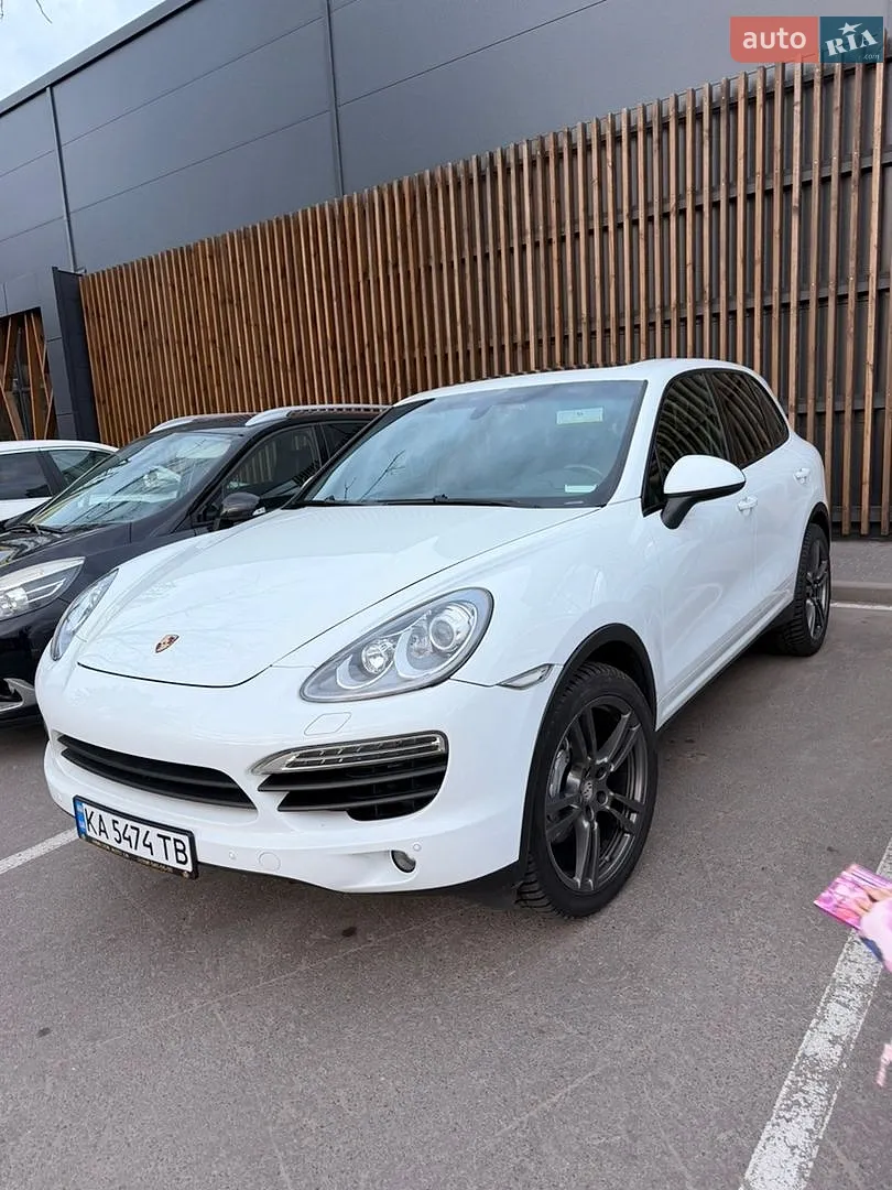 Porsche Cayenne, 2014