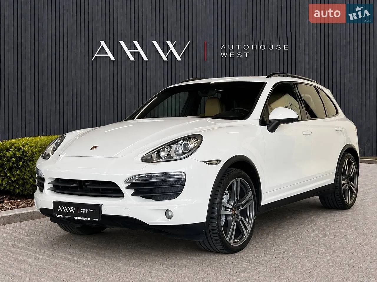 Porsche Cayenne, 2011