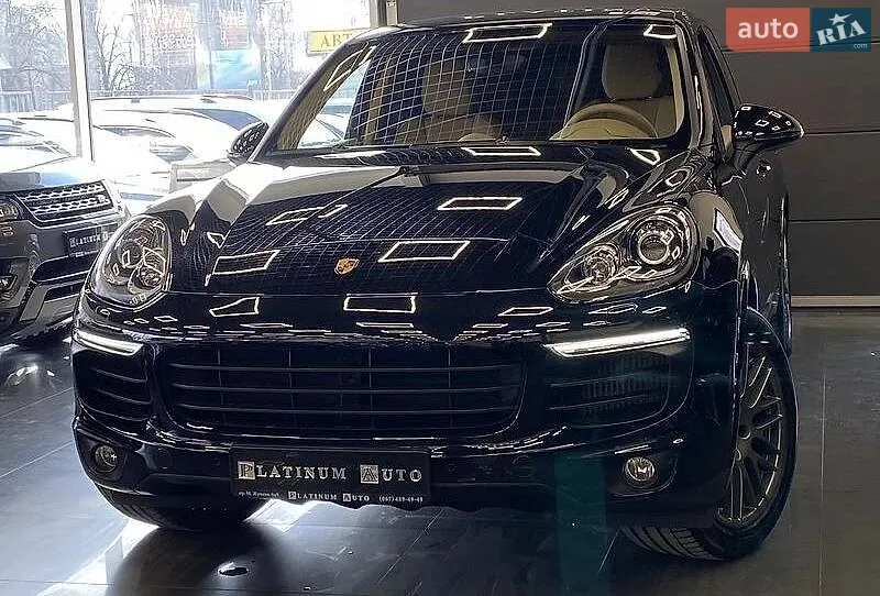 Porsche Cayenne, 2016