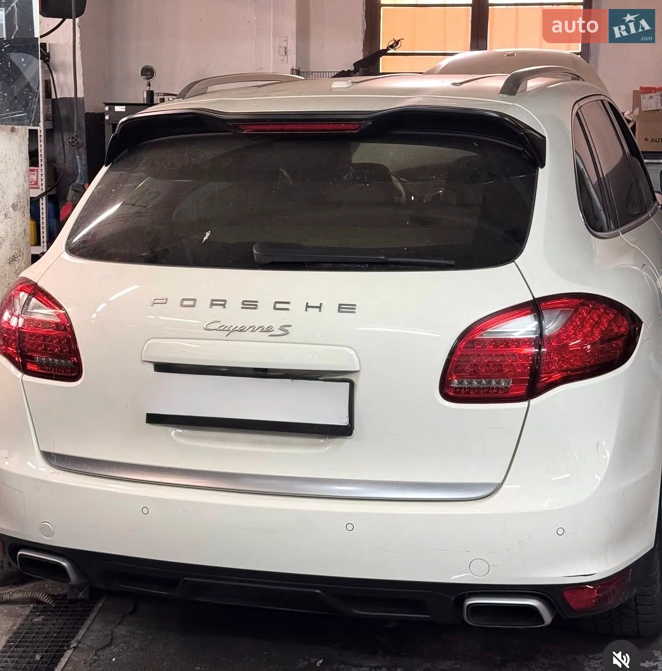 Porsche Cayenne, 2012