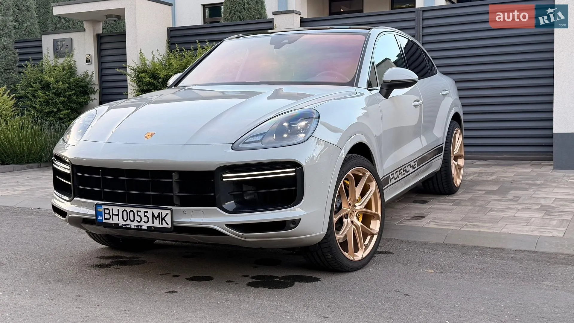 Porsche Cayenne, 2022