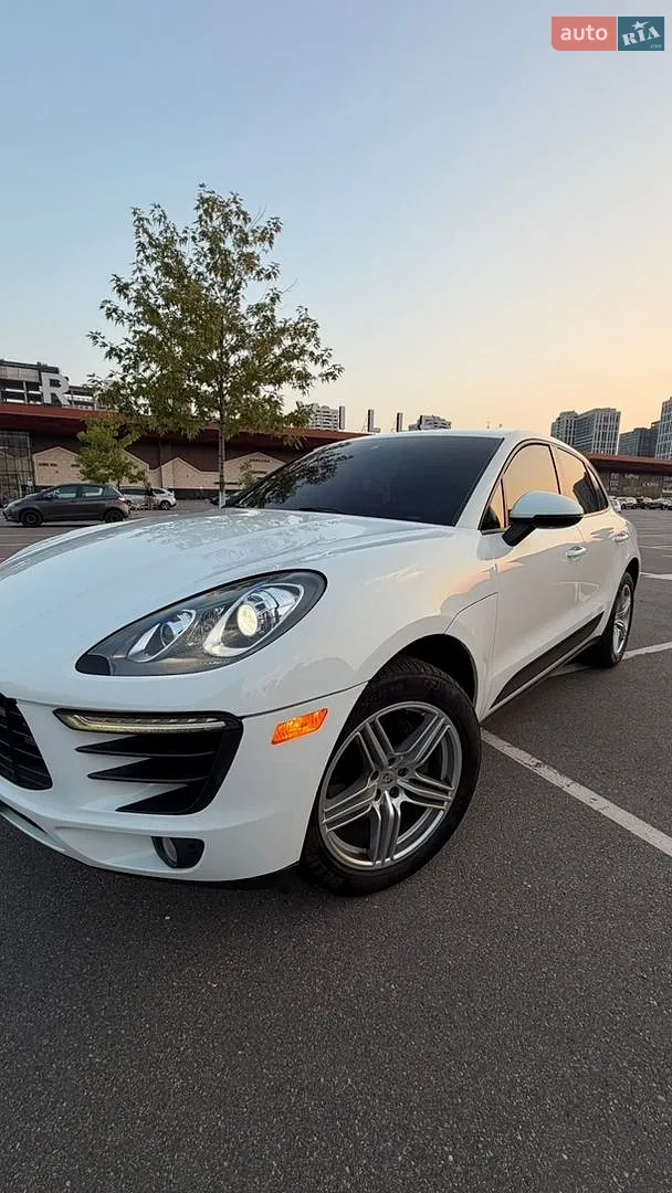 Porsche Macan, 2016
