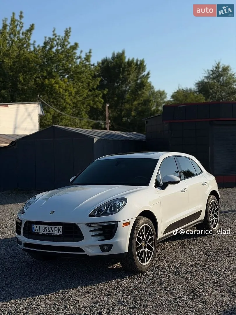 Porsche Macan, 2015