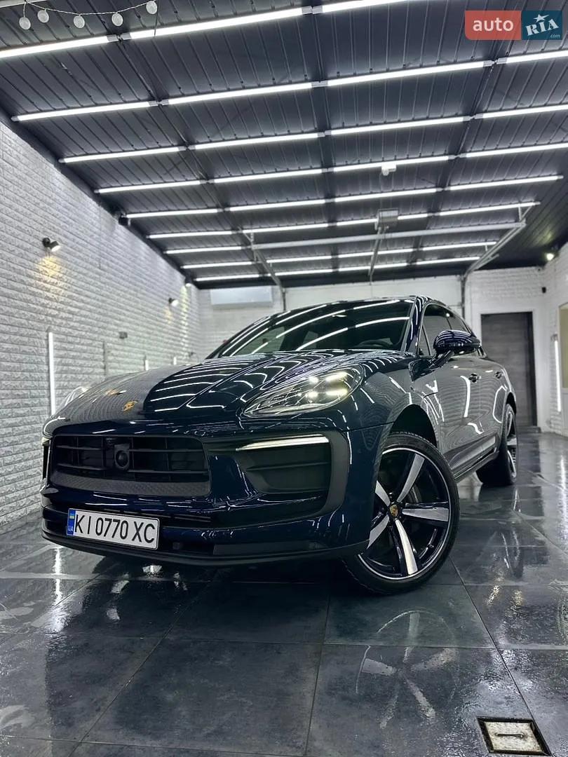 Porsche Macan, 2022