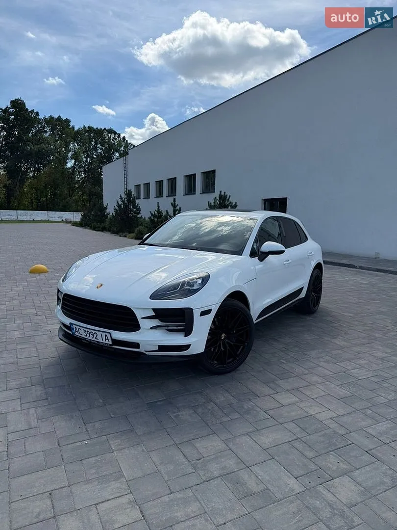 Porsche Macan, 2021