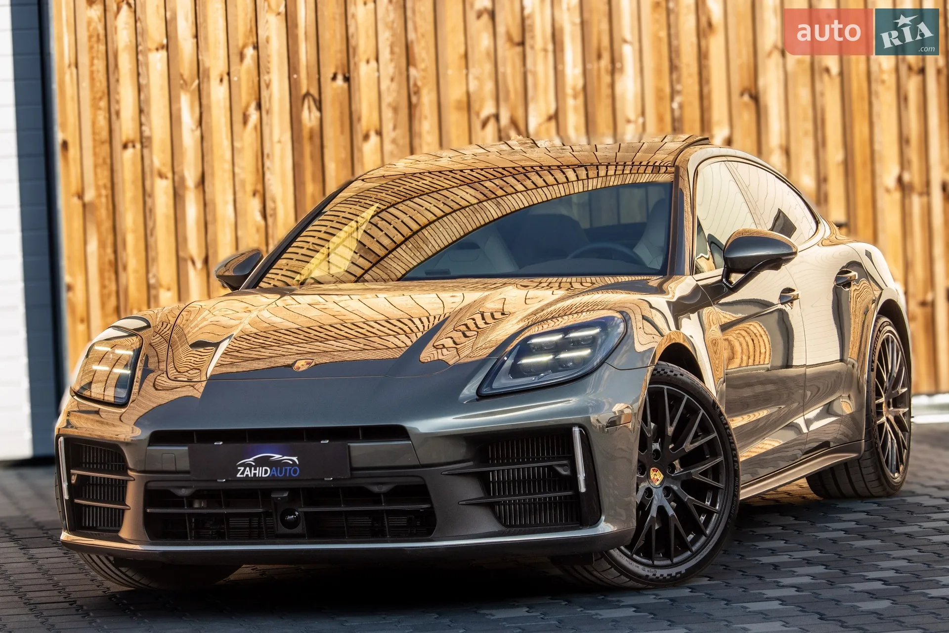 Porsche Panamera, 2024