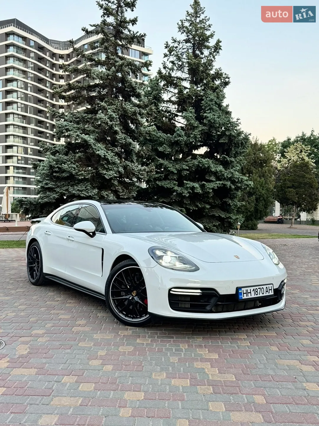 Porsche Panamera, 2019