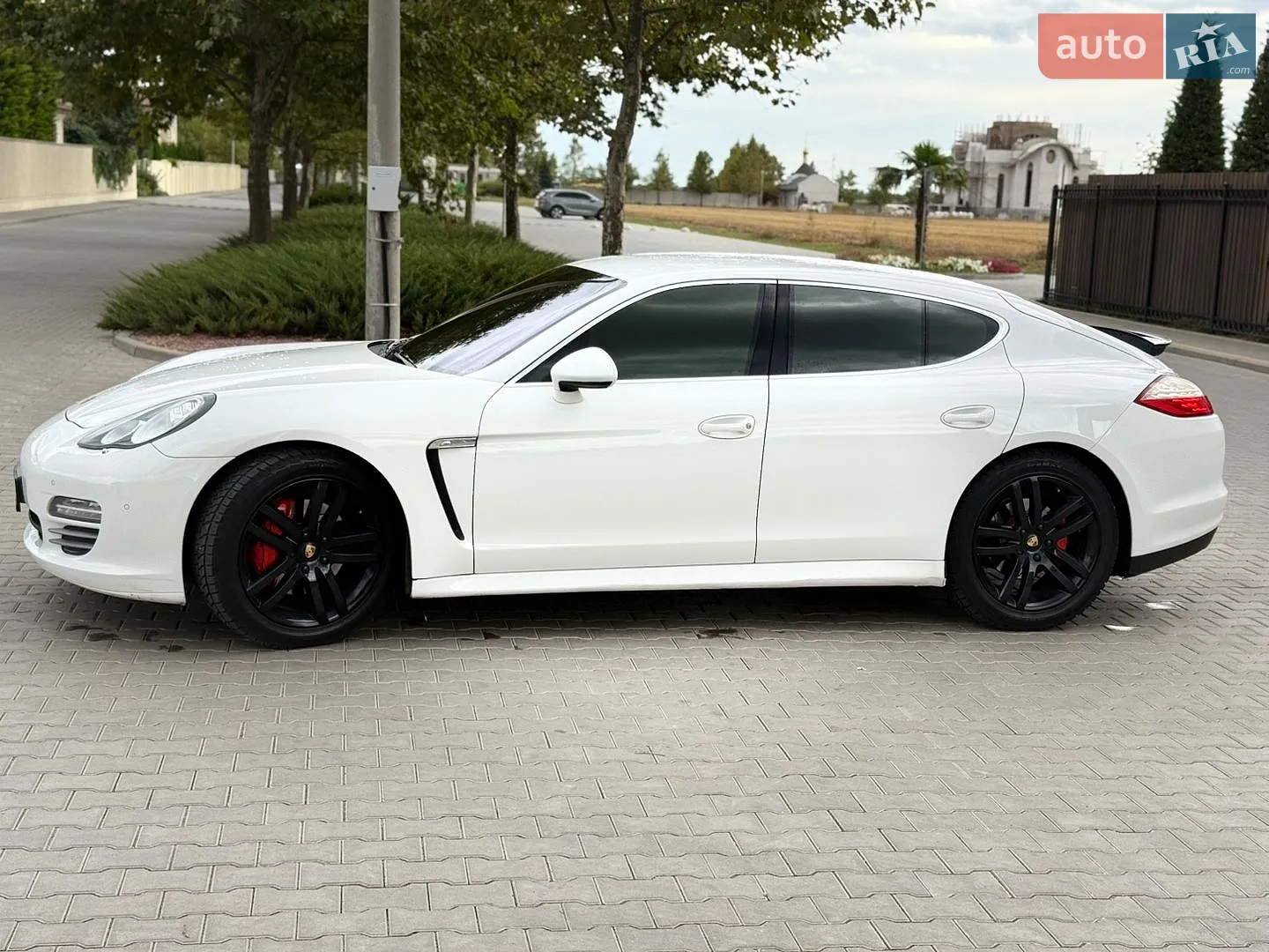 Porsche Panamera, 2011