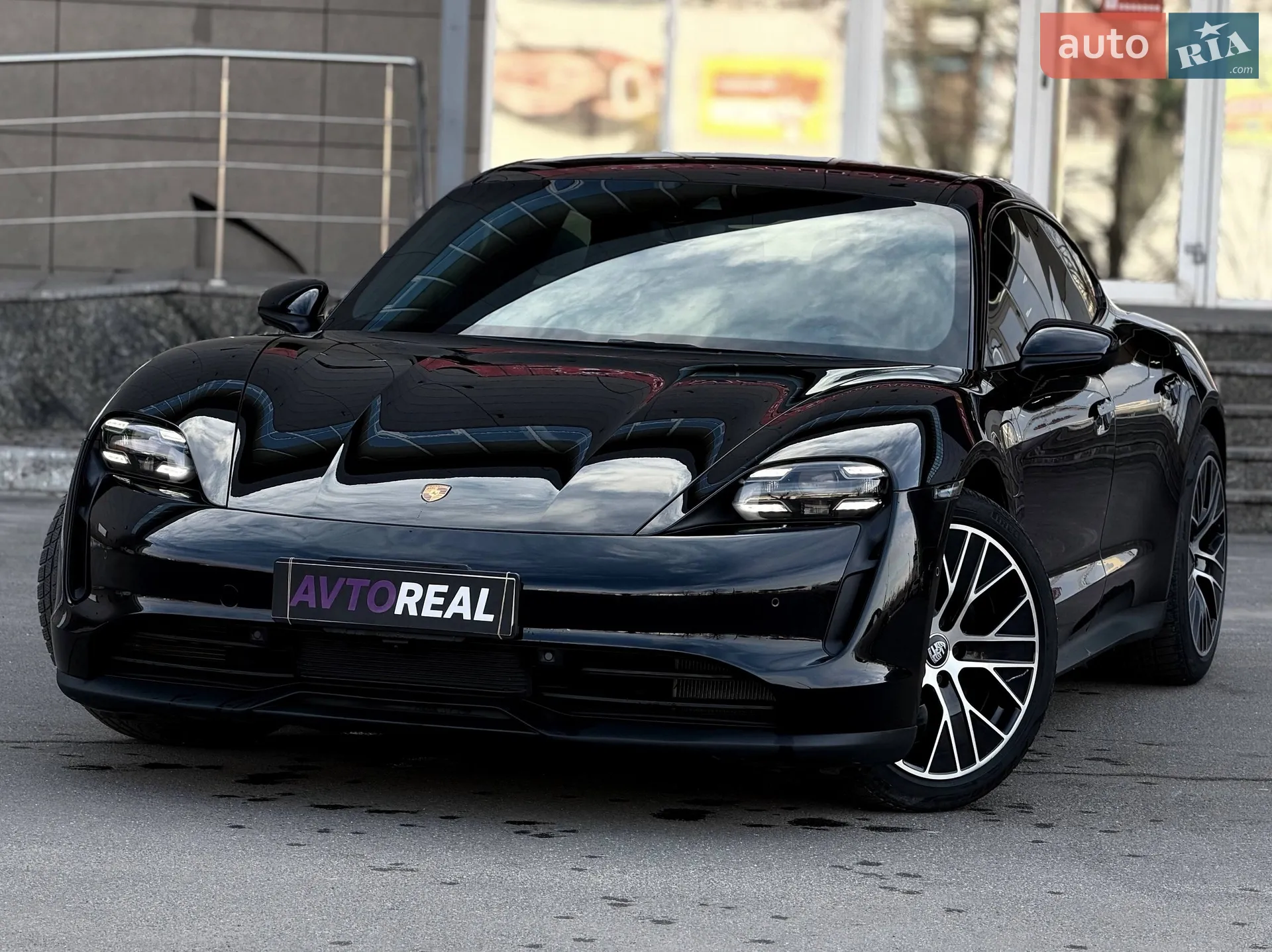 Porsche Taycan, 2020