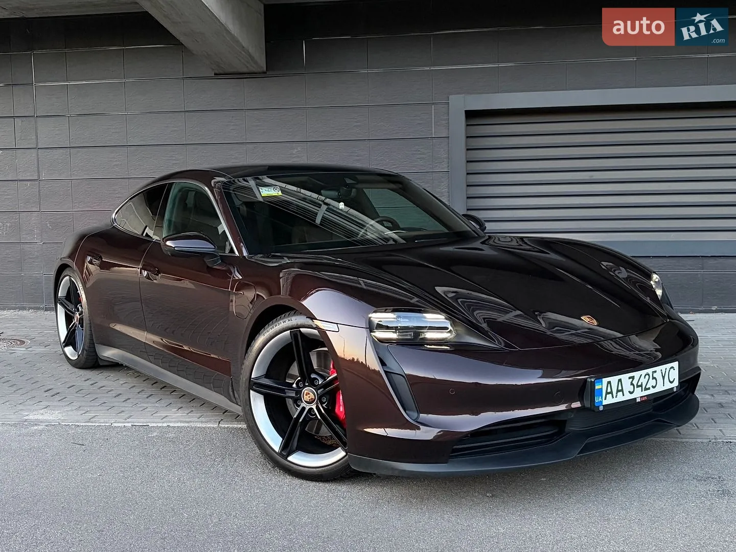 Porsche Taycan, 2021