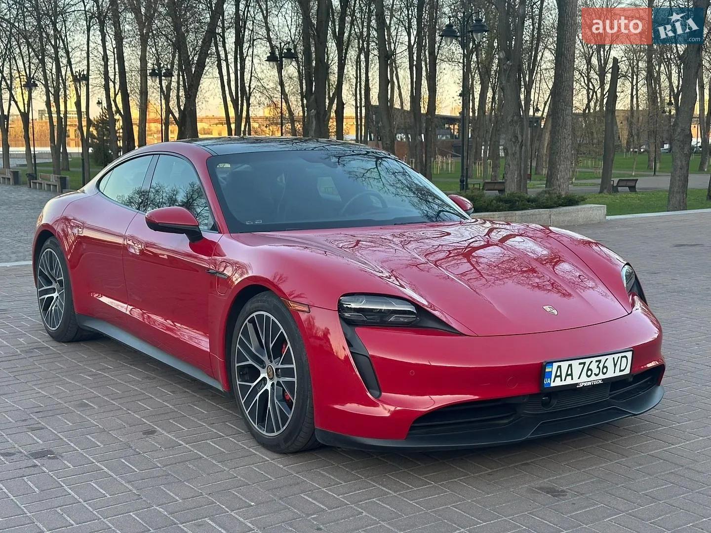 Porsche Taycan, 2020