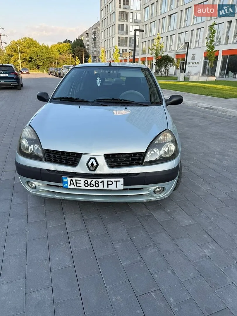 Renault Clio Symbol, 2004