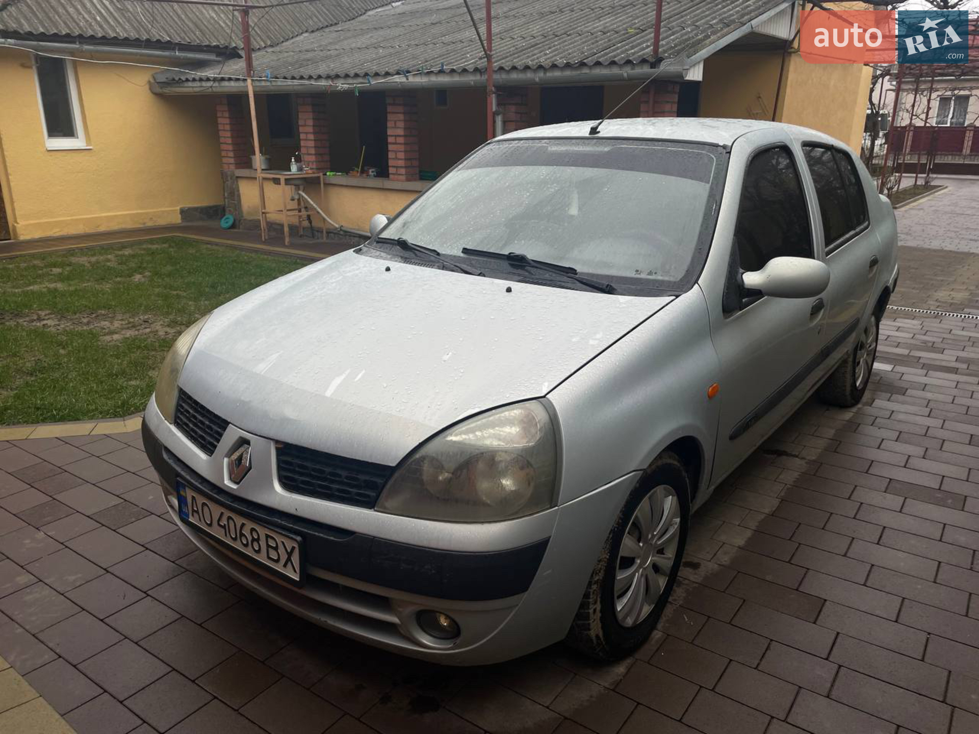 Renault Clio, 2003