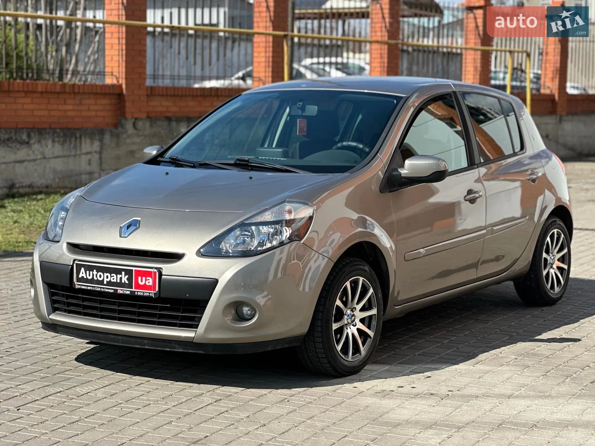 Renault Clio, 2011
