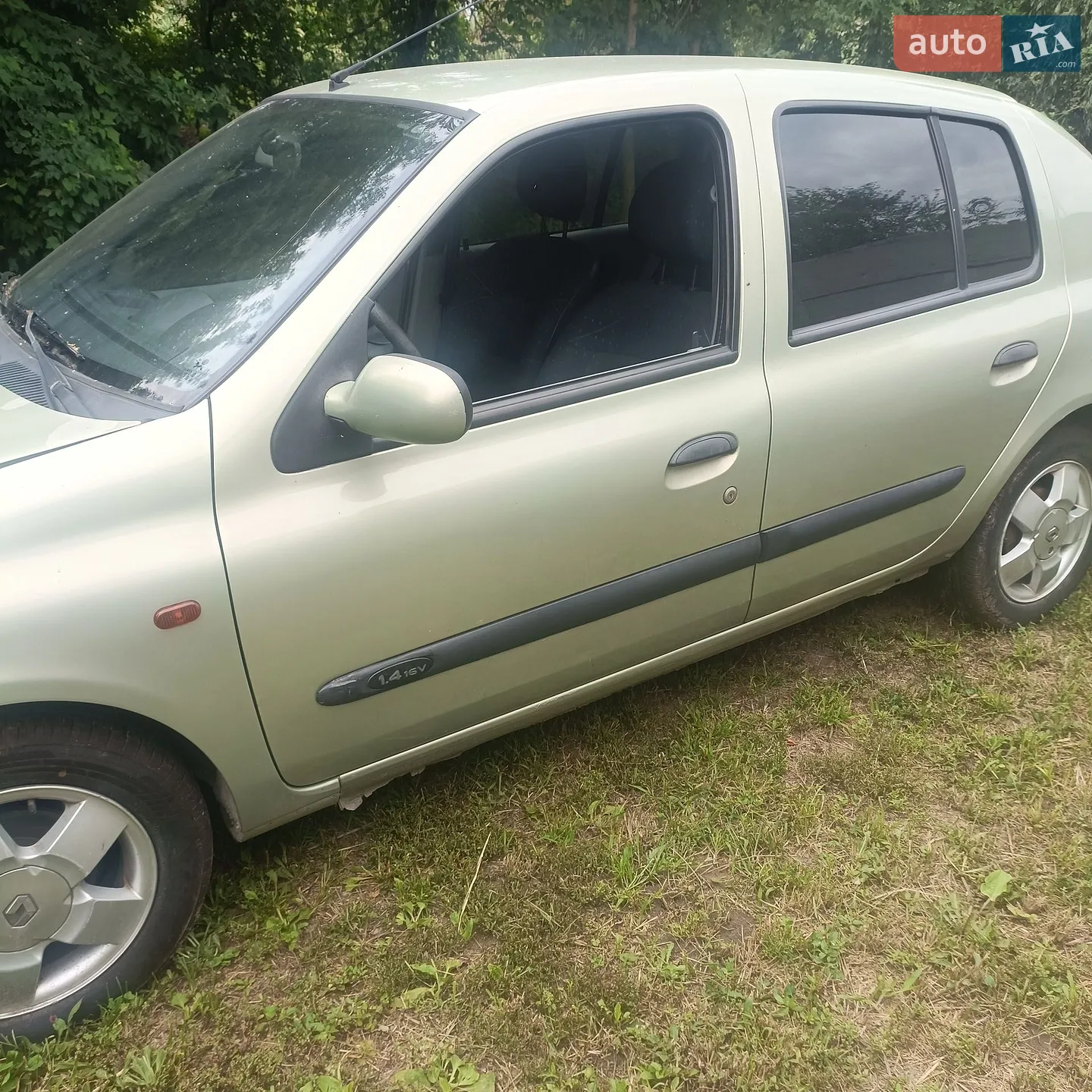 Renault Clio, 2002