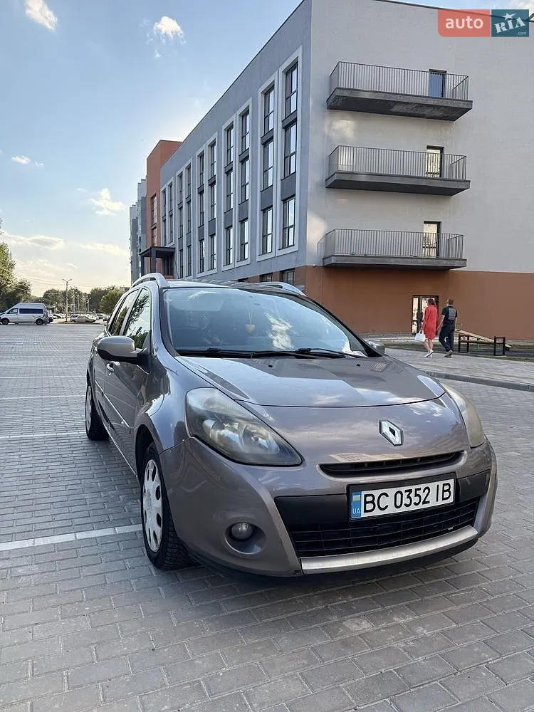 Renault Clio, 2012
