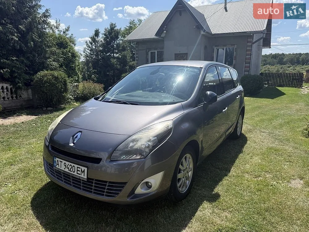 Renault Grand Scenic, 2011