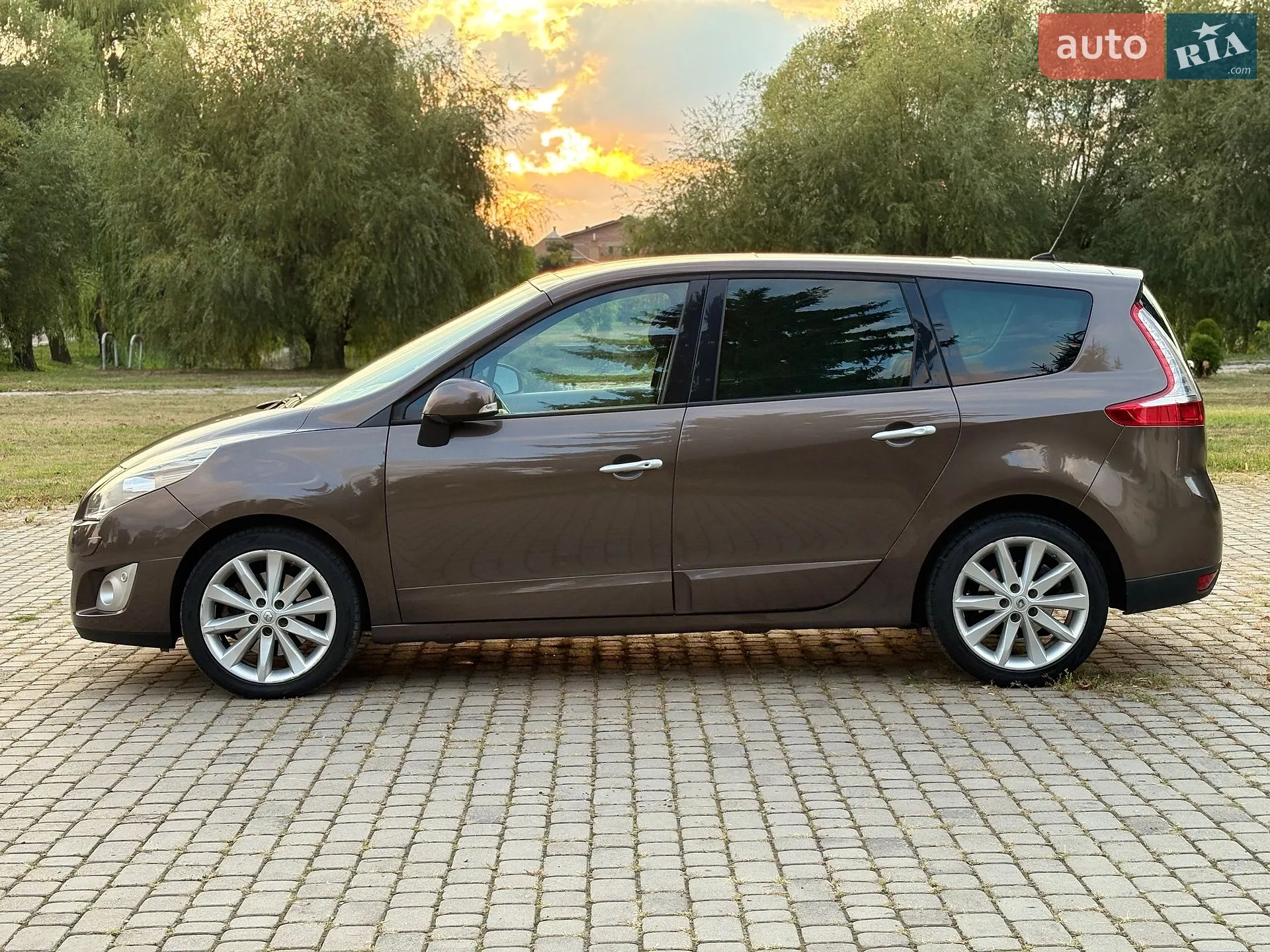 Renault Grand Scenic, 2010
