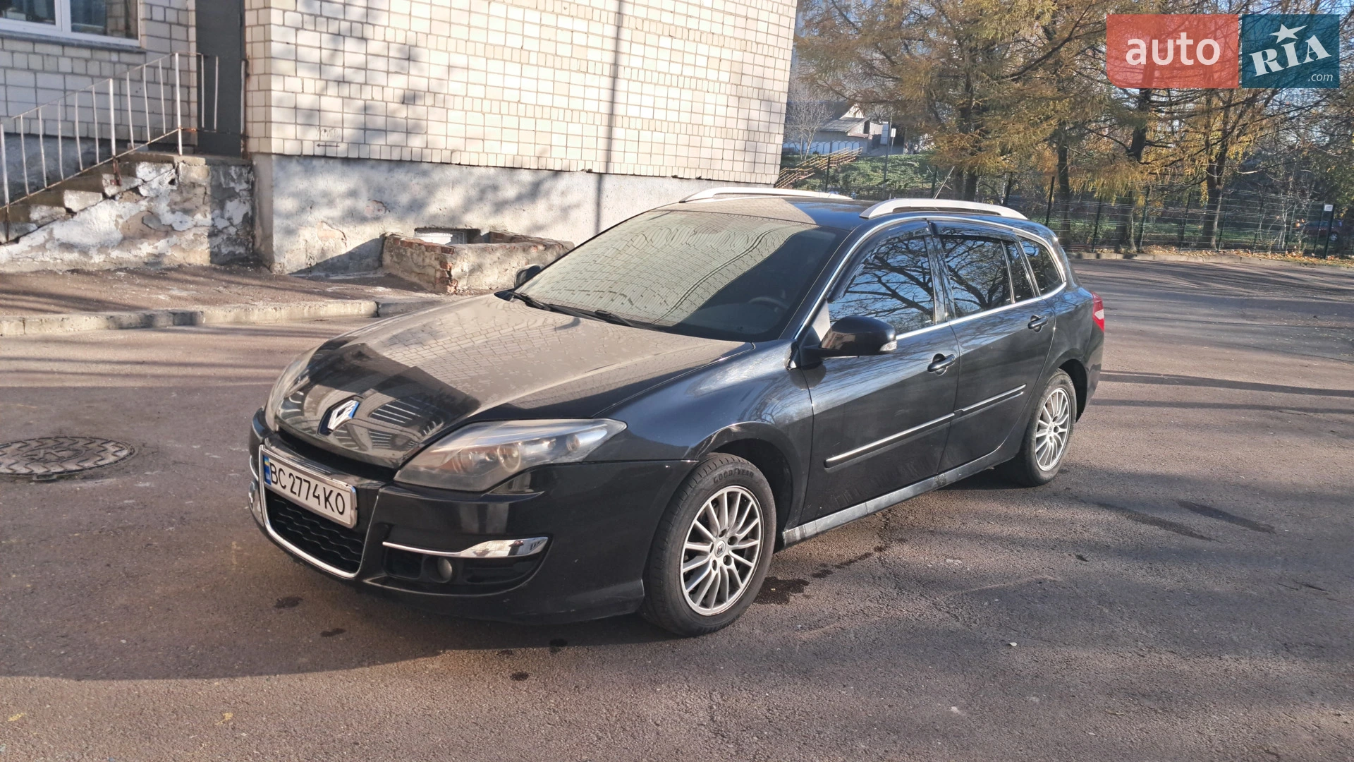 Renault Laguna, 2011