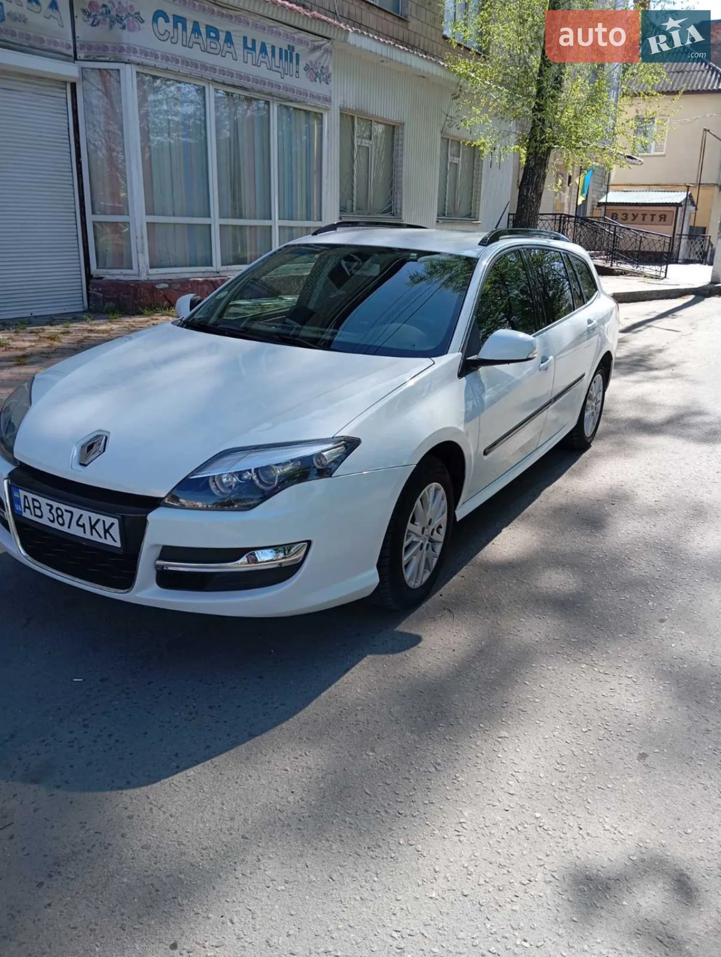 Renault Laguna, 2013
