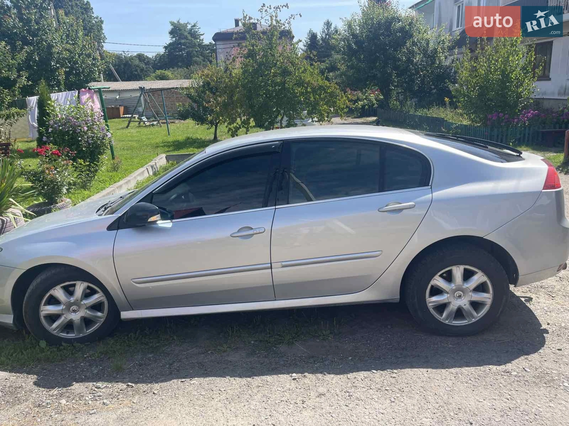 Renault Laguna, 2010
