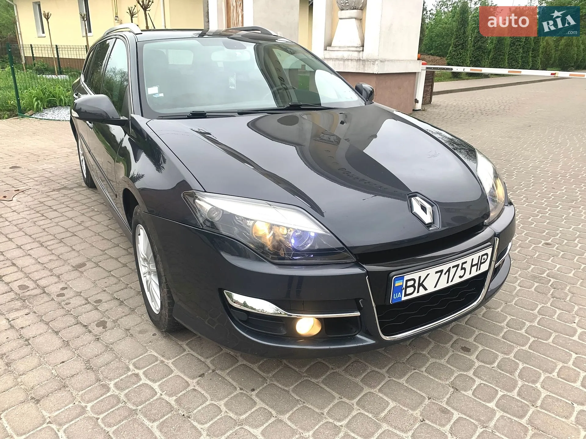 Renault Laguna, 2010