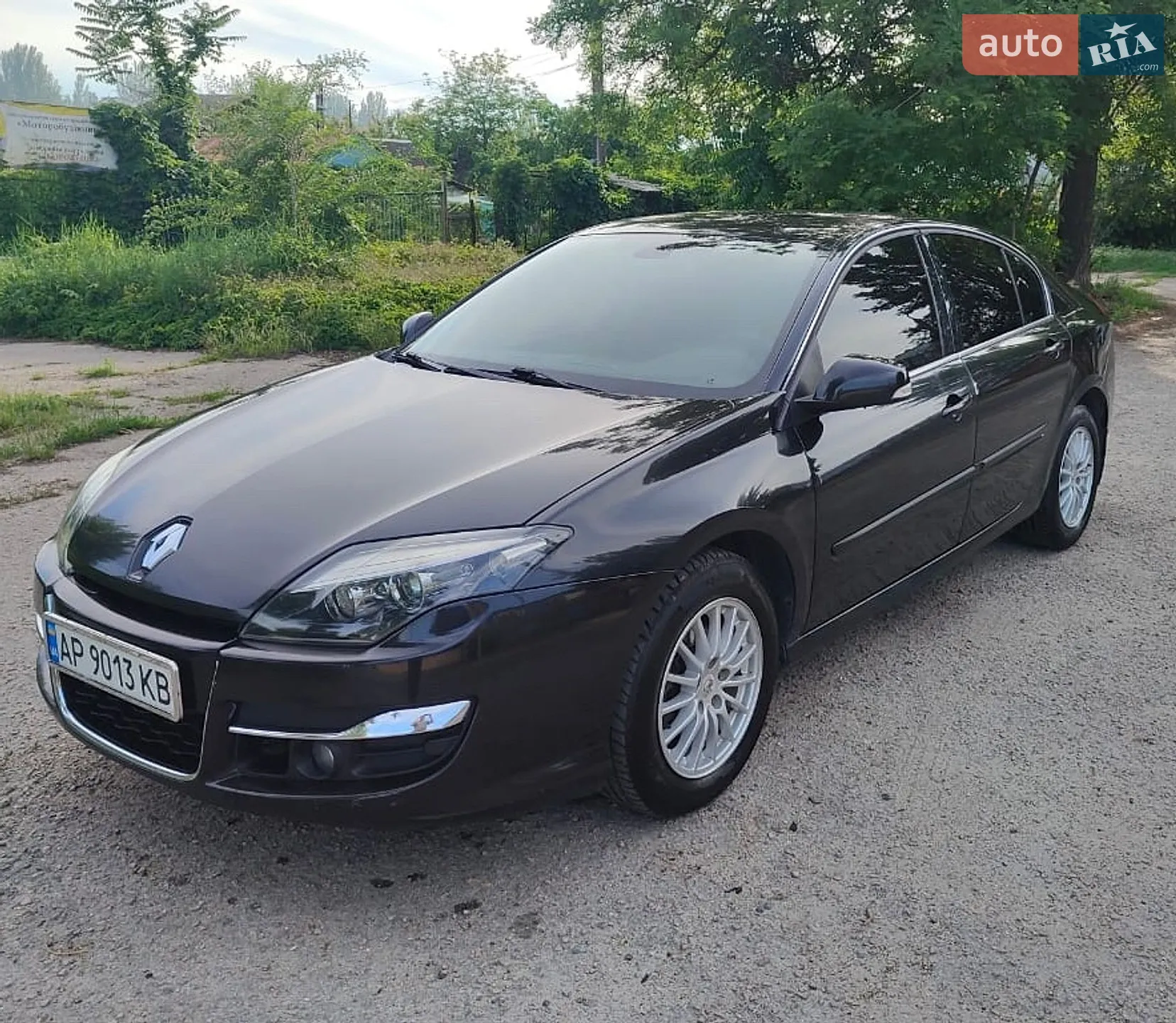 Renault Laguna, 2011