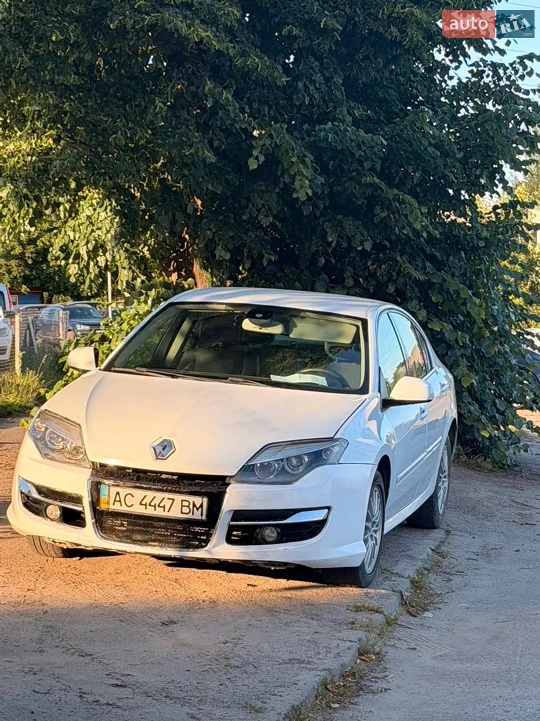 Renault Laguna, 2011