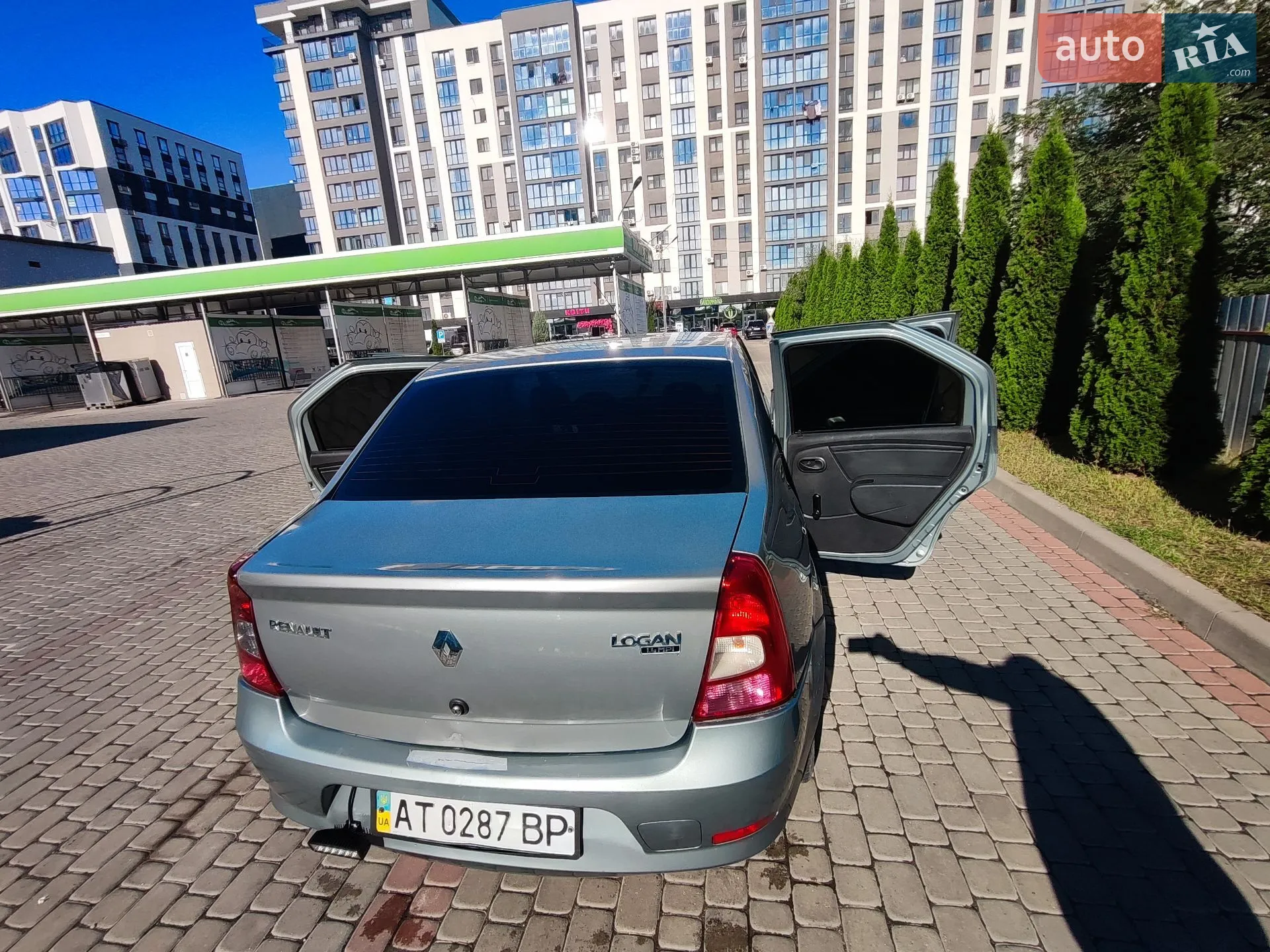 Renault Logan, 2011