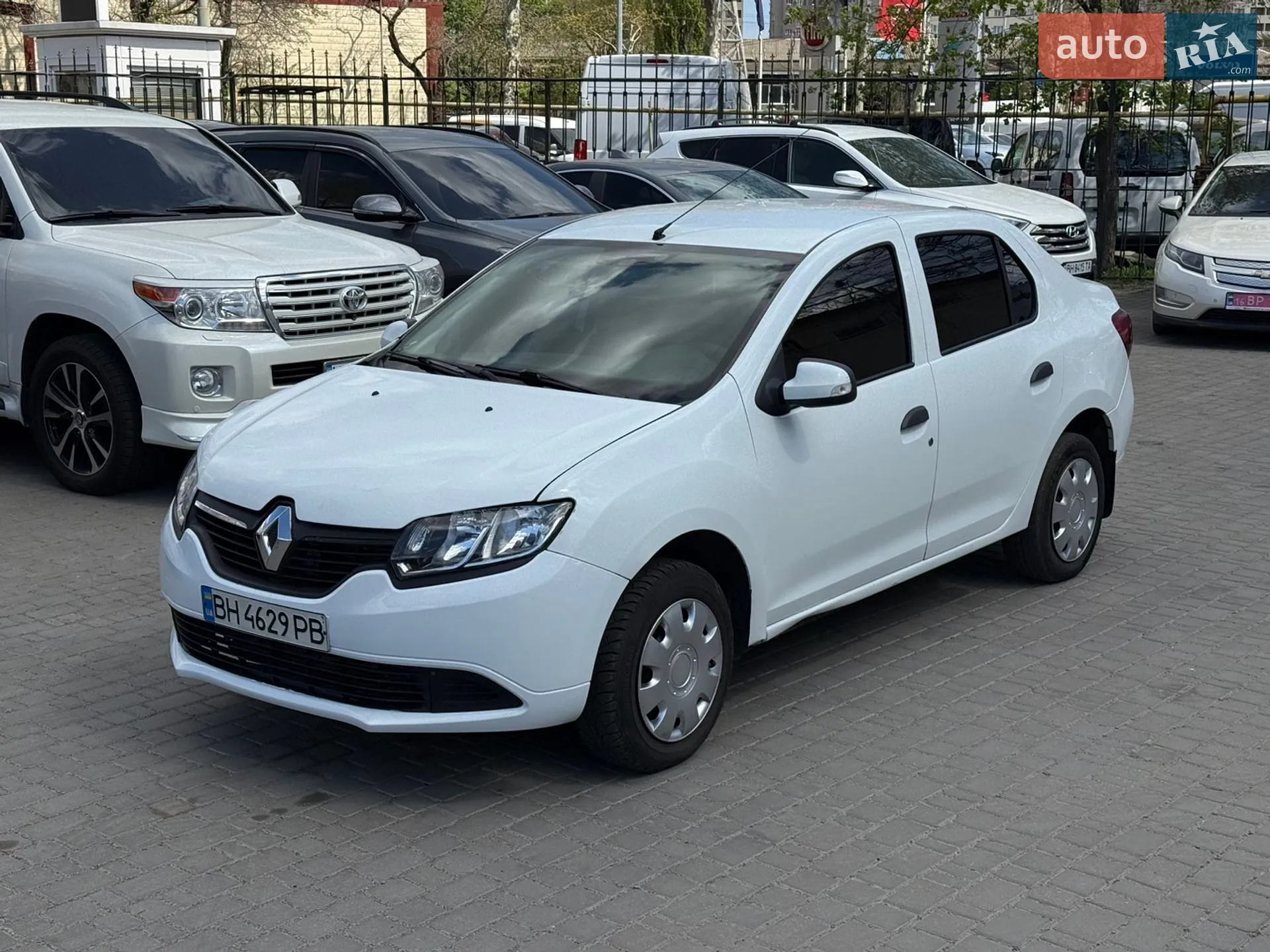 Renault Logan, 2013