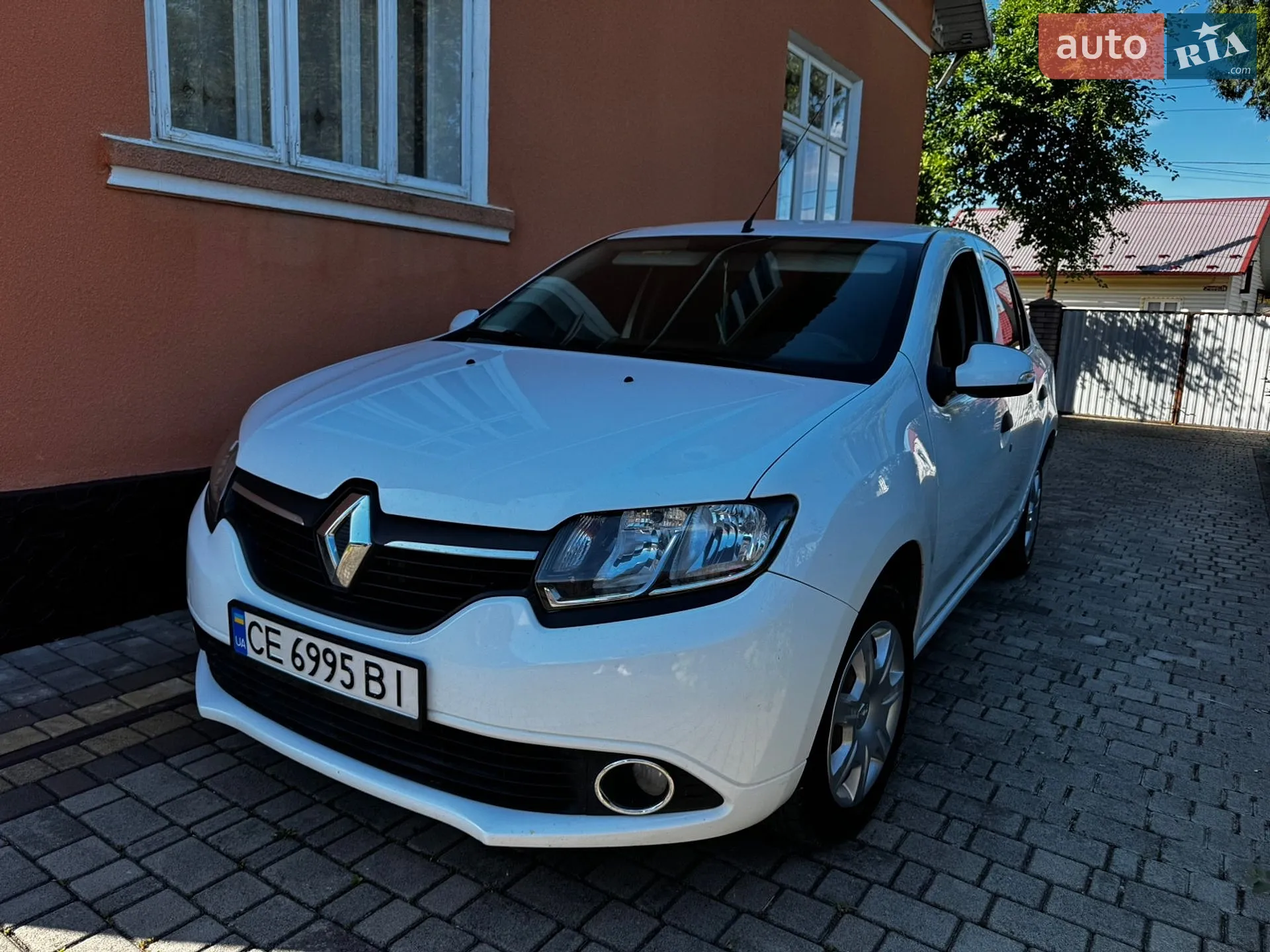 Renault Logan, 2013