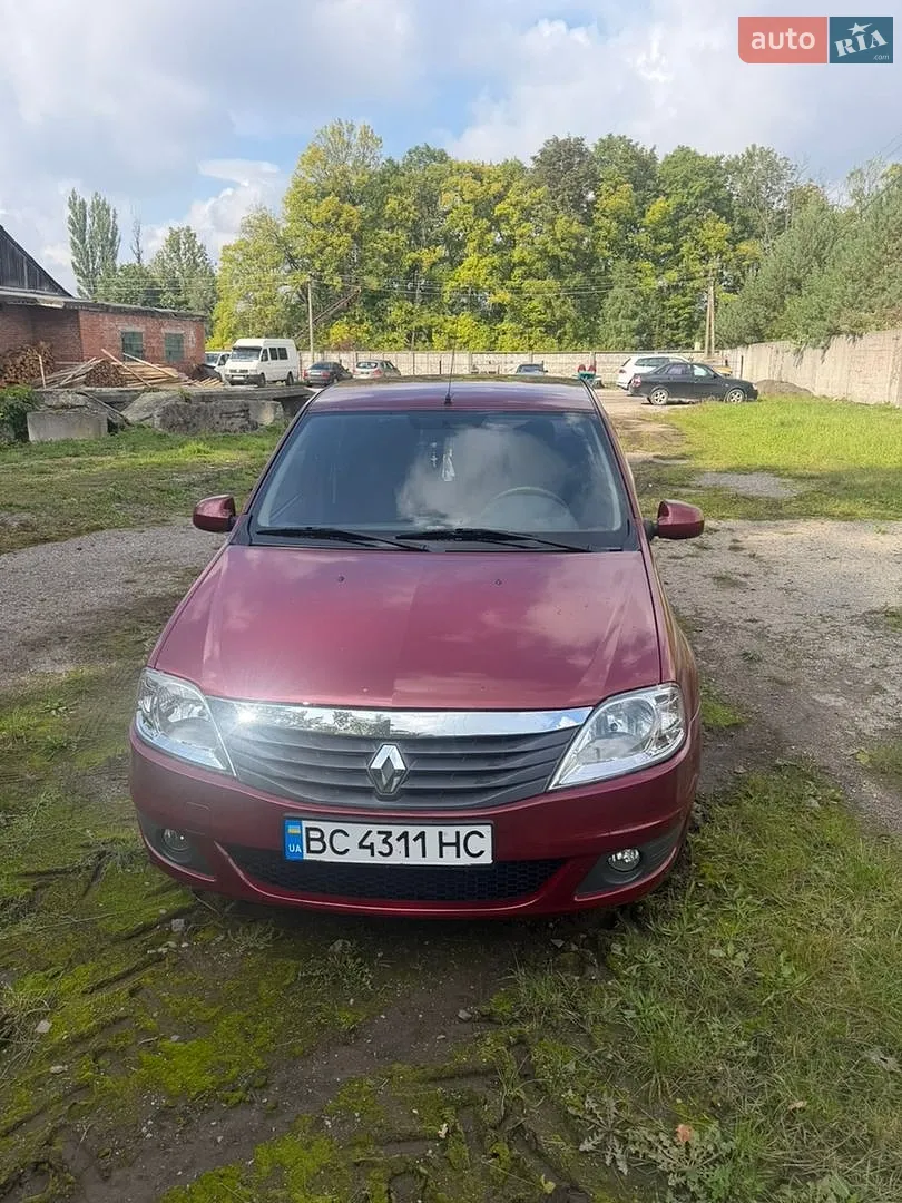 Renault Logan, 2011