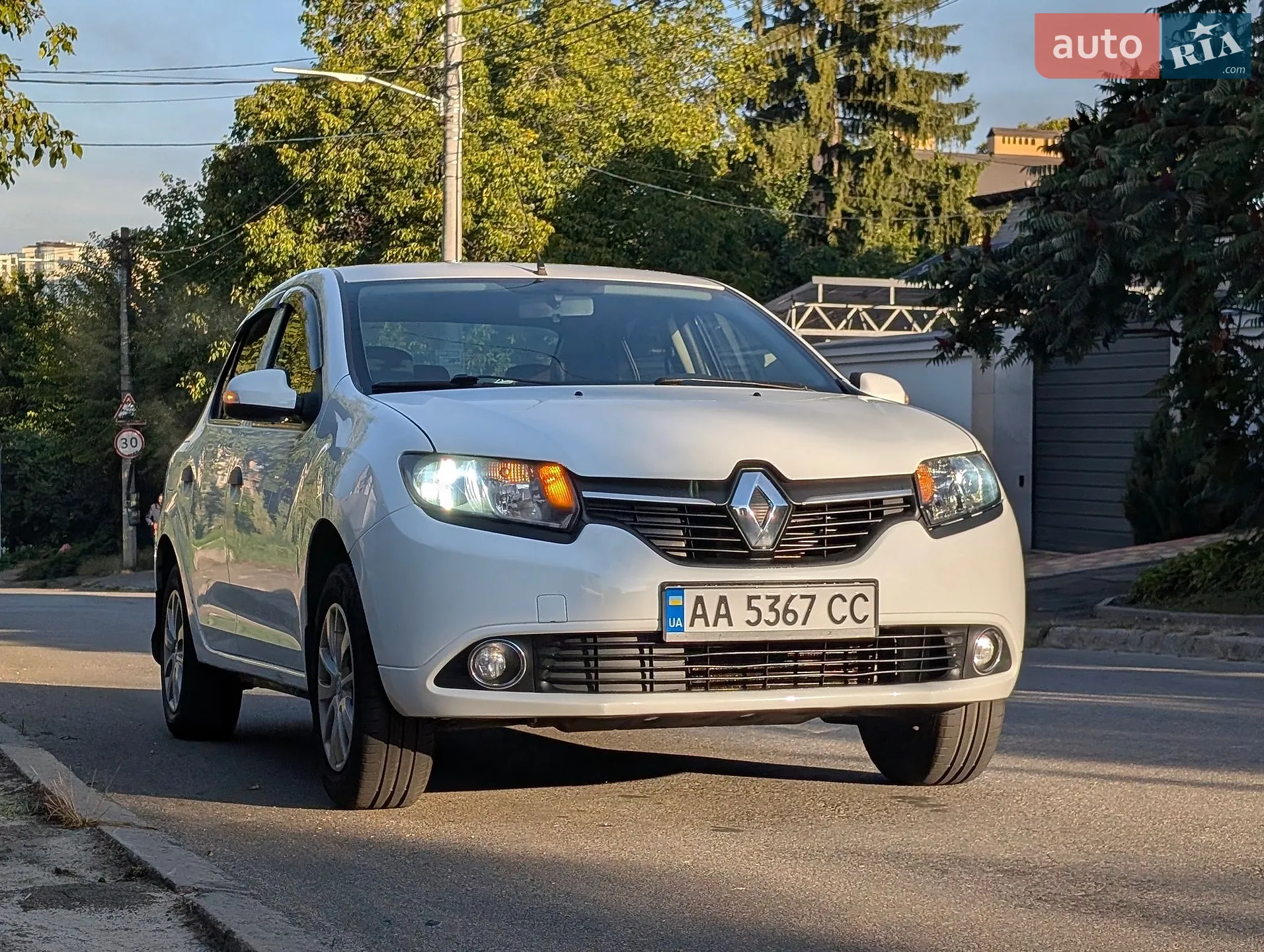 Renault Logan, 2013