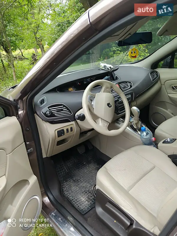 Renault Megane Scenic, 2011