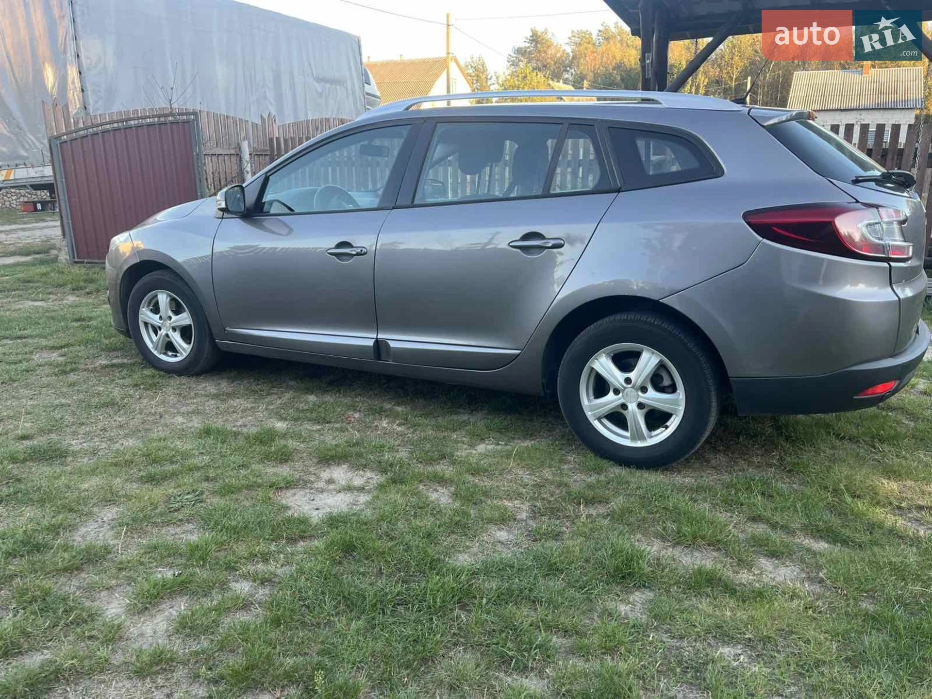 Renault Megane 2014 — 1